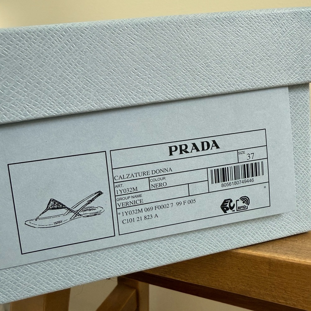 Prada Black Elegant T-Strap Sandals - Picture 5 of 6